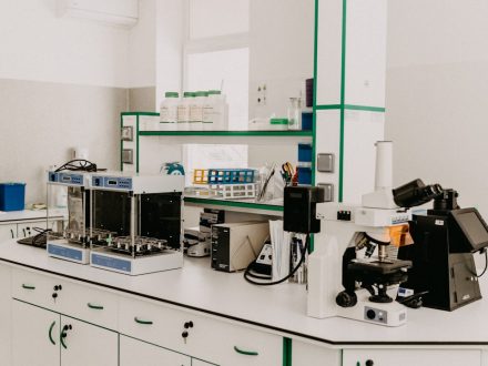 История использования закиси азота: от развлечений до медицины